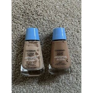 Covergirl Clean Matte Liquid Foundation #525 Buff Beige & #560 Classic Tan Lot 2